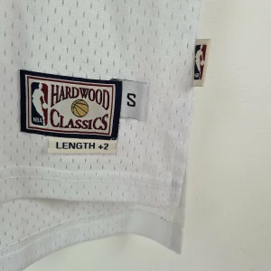 Sixers Adidas Erving Jersey S 9