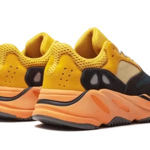 ADIDAS Yeezy 700 Sun 10