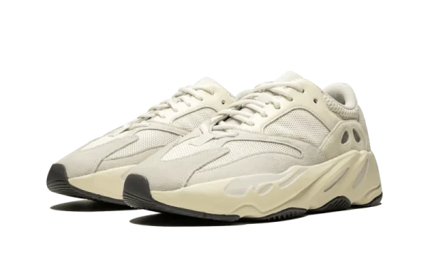 ADIDAS Yeezy 700 Analog 3