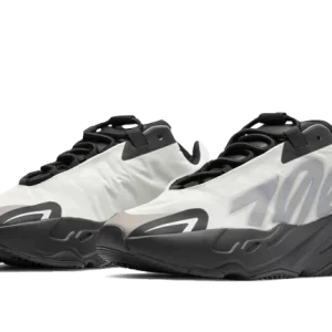 ADIDAS Yeezy 700 MNVN Bone 7