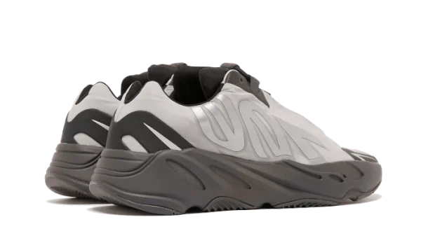 ADIDAS Yeezy 700 MNVN Metallic 4