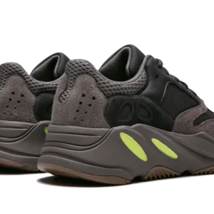 ADIDAS Yeezy 700 Mauve 10
