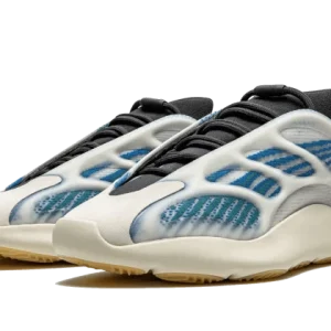 ADIDAS Yeezy 700 V3 Kyanite 8