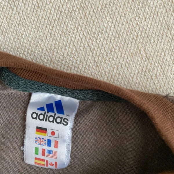 Adidas Tee (M) 4